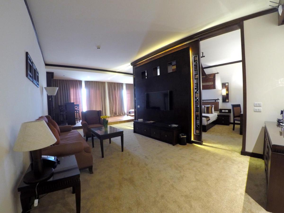 Africana Hotel & Spa Qaryat Shakush Exterior photo